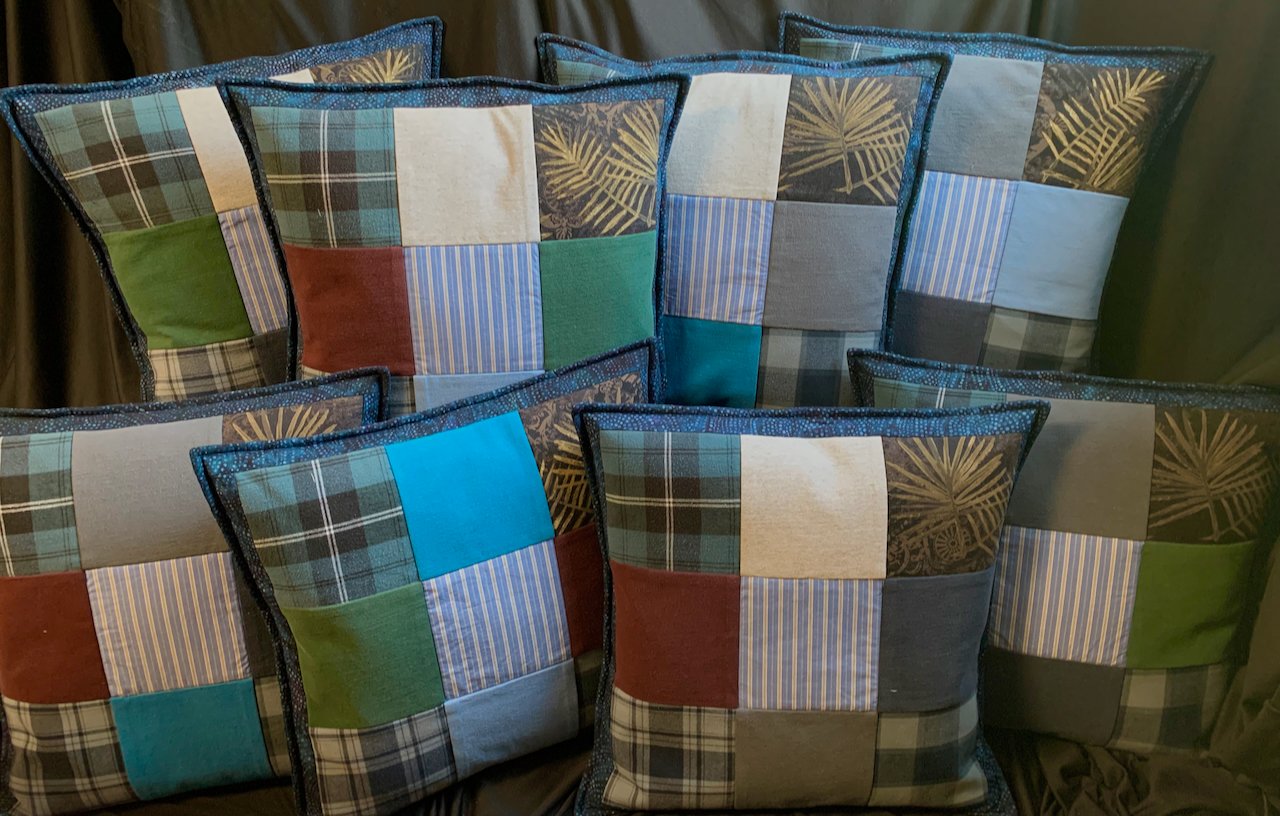 Pillows%20 %2018%20of%2022.jpeg